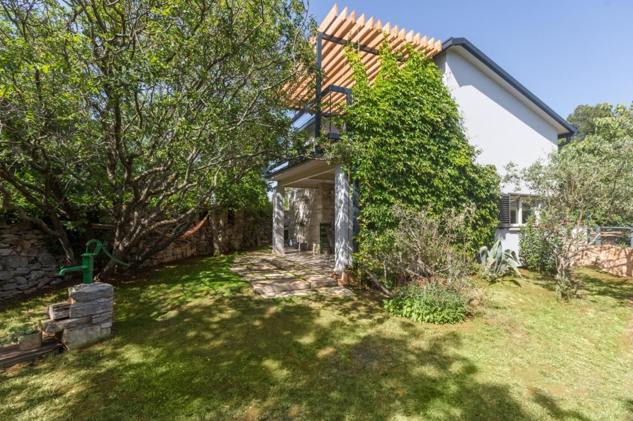 Peroj'S Green Oasis - Holiday Home Exteriör bild